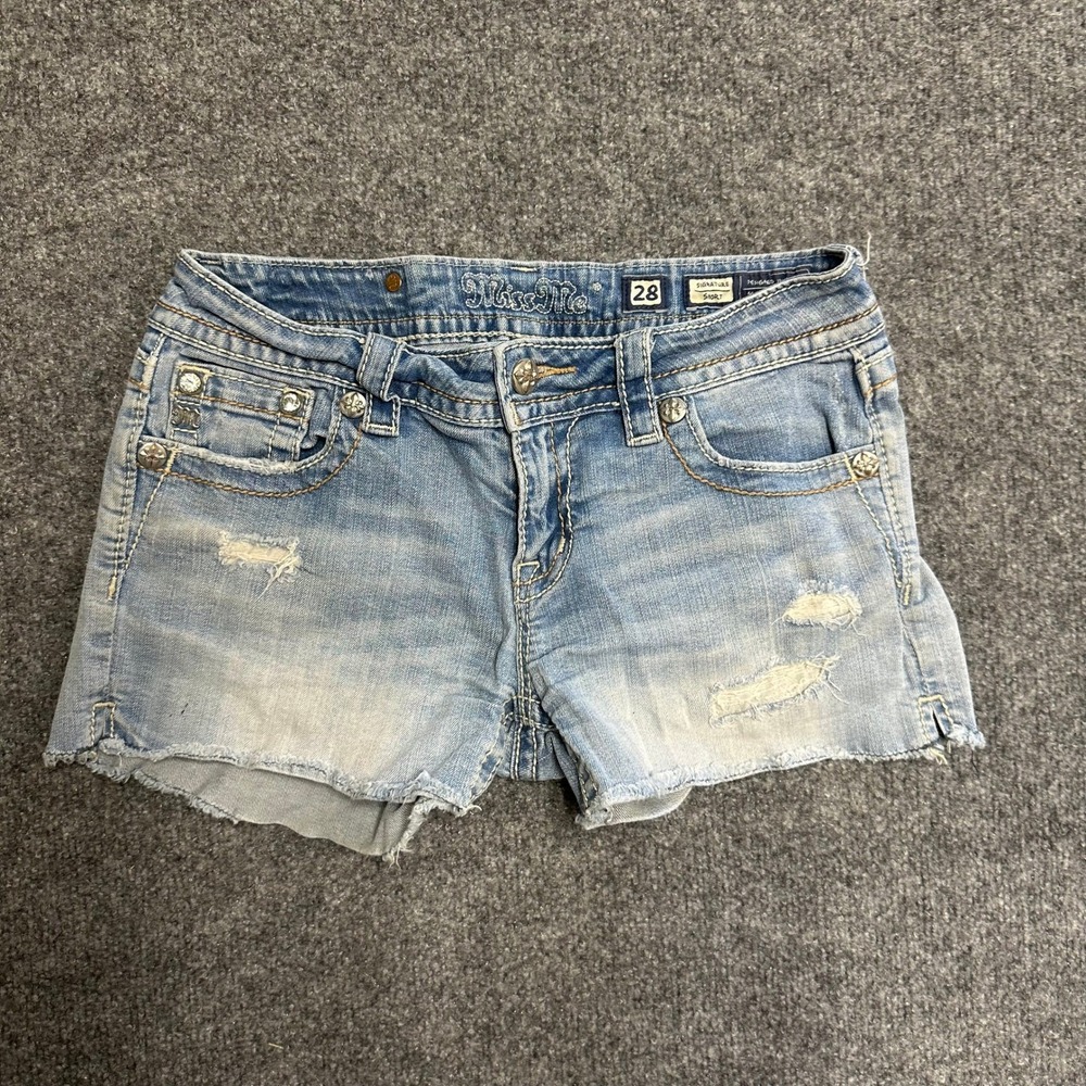 Miss Me Shorts Womens Size 28 Light Wash Distressed Rhinestone Low Rise Denim